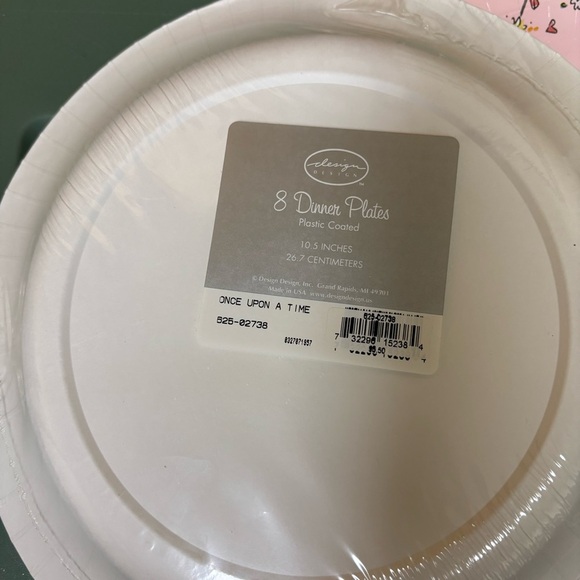 Design Design Once Upon a Time Pink Fairy 10.5 inch Dinner Plates, Two 8 Packs - Picture 2 of 3